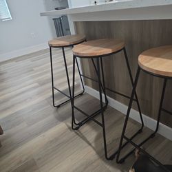 Mainstays 28"H Backless Stool Black Metal Base with Natural Wood Seat - Set of 4