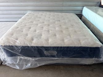 Set king sizes mattress and box spring