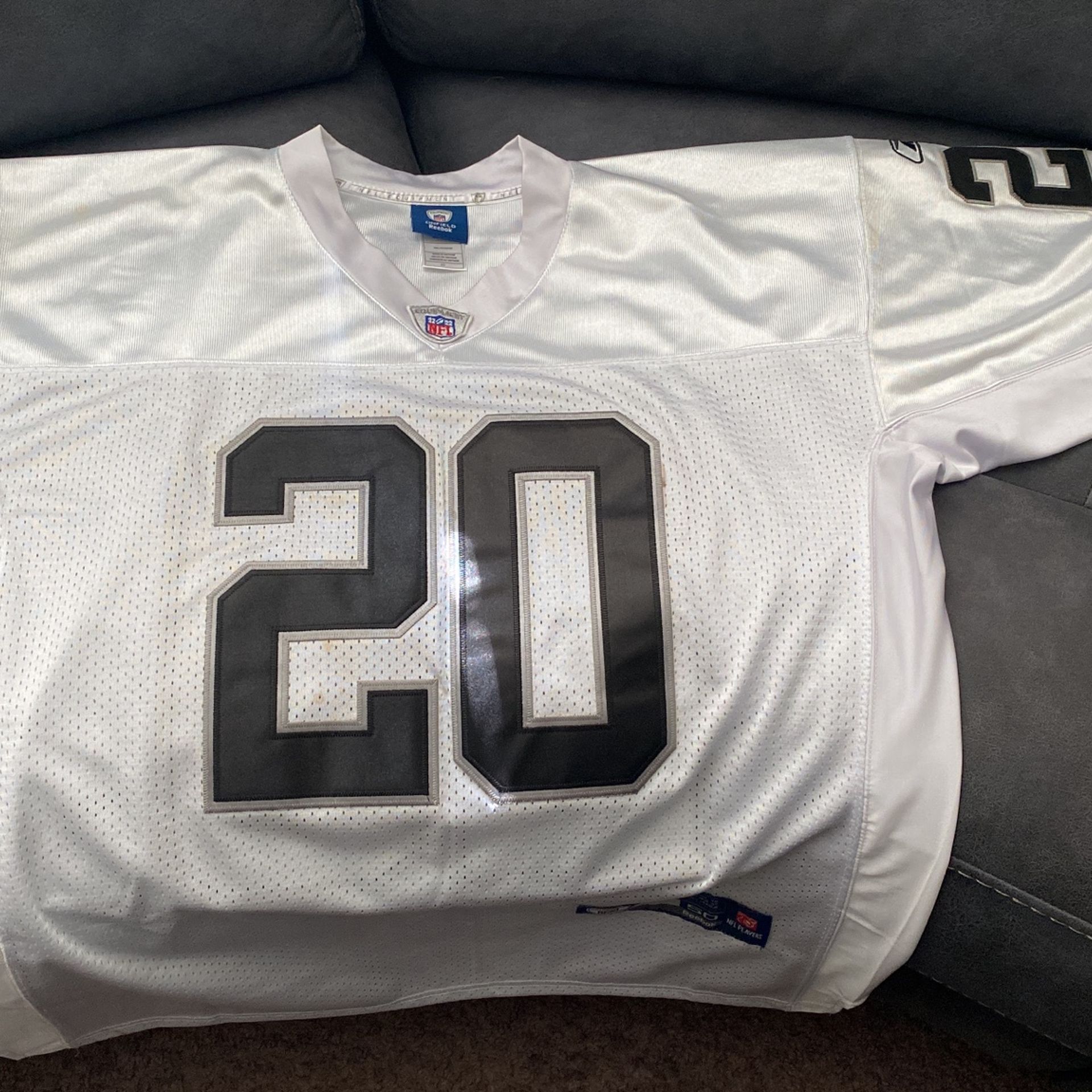 Raiders McFadden Jersey 20