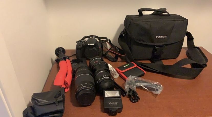 CANON EOS REBEL T7i DSLR CAMERA *everything included*