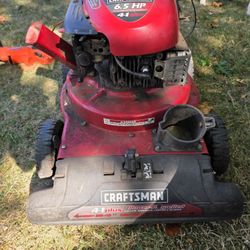 Leaf Vacuum And Chipper