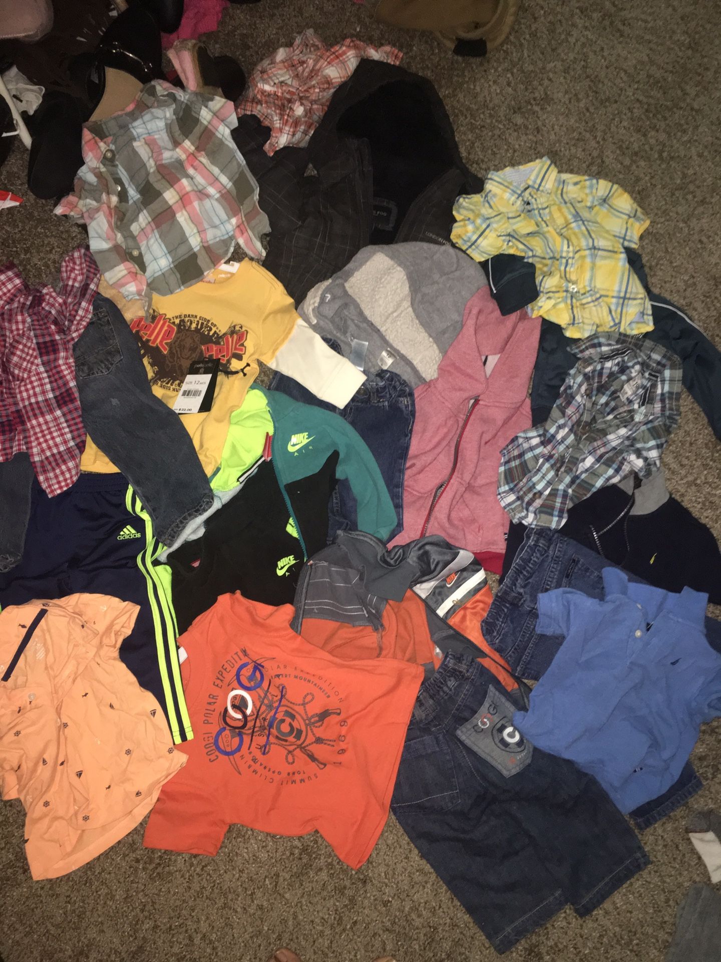 Brand new clothes size 12-18 months shoes as well