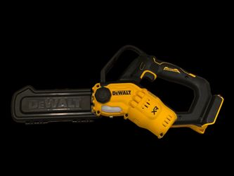 DeWalt Cordless Pruning Chainsaw