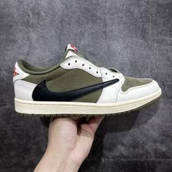 Jordan 1 Retro Low Travis Scott 'Medium Olive'