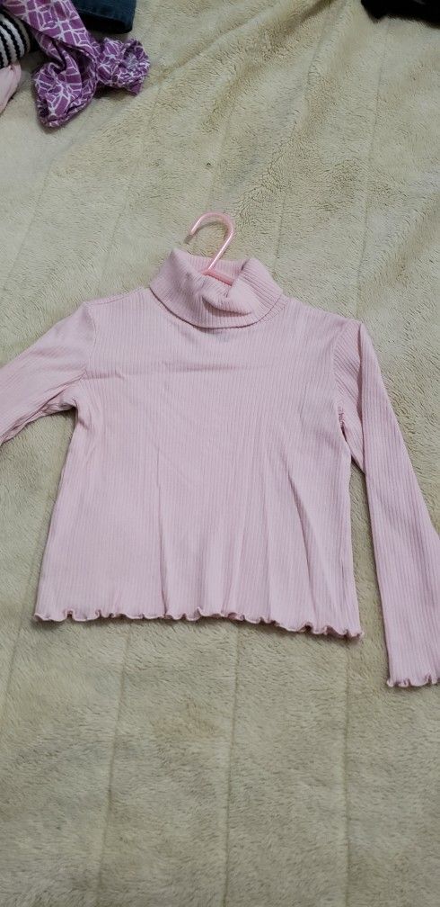 Girls Size 5 Blouse!