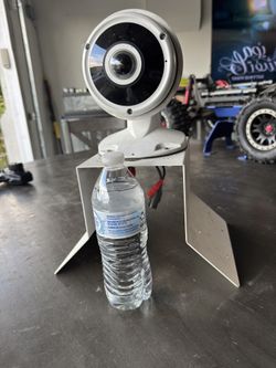 Heavy-Duty Outdoor Security Camera w/ Mounting Bracket