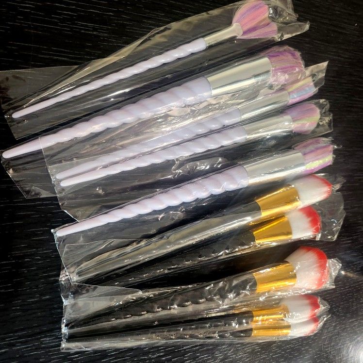 Unicorn 🦄 Makeup Brushes
