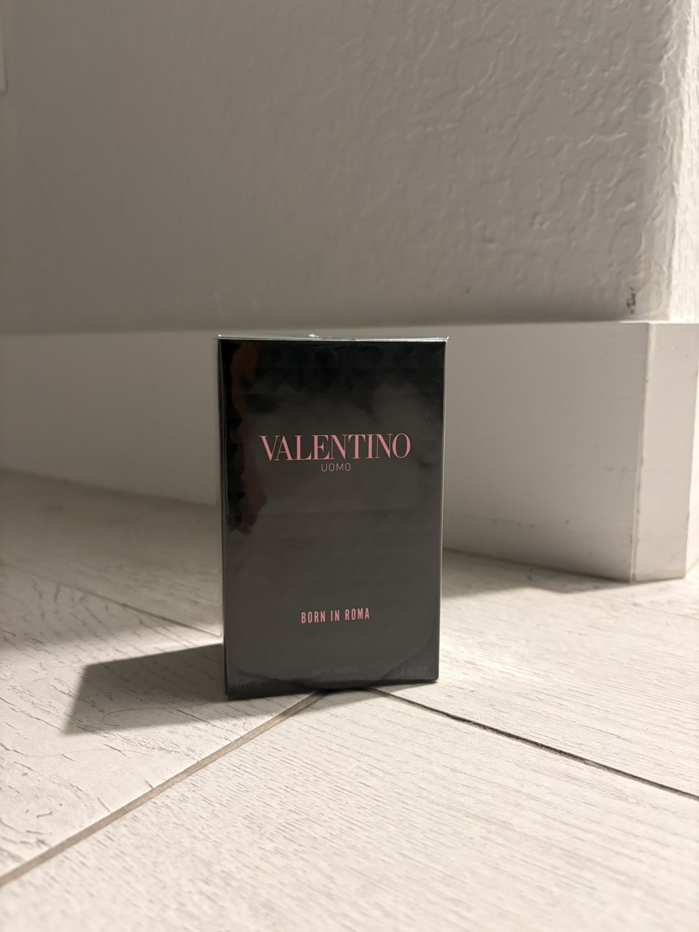 Valentino Uomo Born In Roma