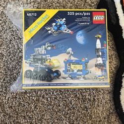 LEGO 40712 Space Micro Rocket Launchpad