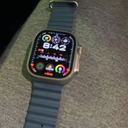 Apple Watch Ultra 2  49mm 