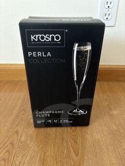 Brand New Champagne Flutes