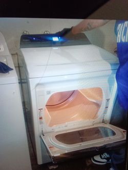 Like New Whirlpool dryer