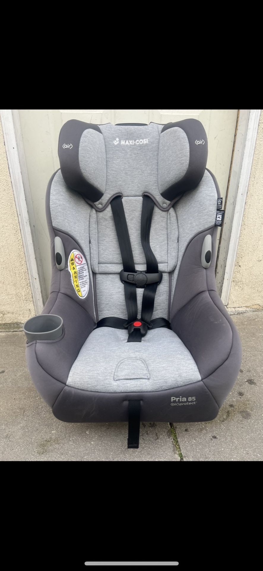 MAXI COSI PRIA CONVERTIBLE