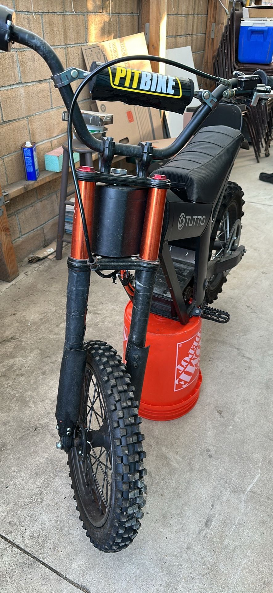 Tuttio Base Frame