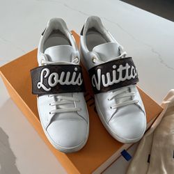 Louis Vuitton women sneakers, size 38 , Used in good