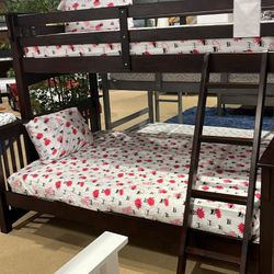 Spring CreekDark Walnut Bed
Furniture of America$10 Down Payment And Financing Available