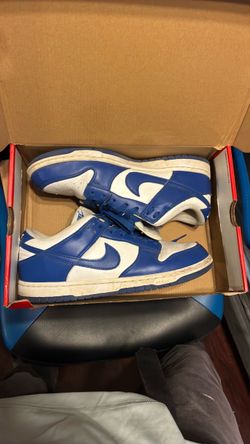 Kentucky blue dunks size 11