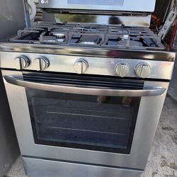 Lg black stainless steel stove 30” 5 burners single oven