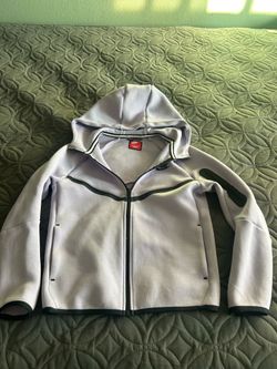 Nike tech