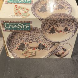 16 Piece Cabin Snow Christmas Set