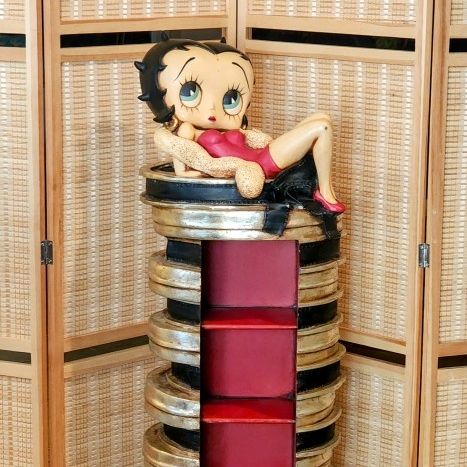 アンティーク ベティちゃん CDラック Betty Boop 家具 ビンテージ Betty Boop 5-Shelf CD/Book/Remote Vintage Statue for Sale in