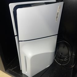 I sell my ps5 comes with all its cables, gamer headphones and two controllers one is the dual dense edge