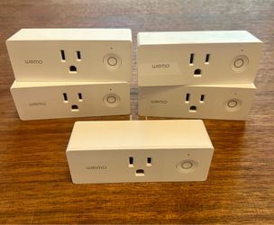 5 Wemo Mini WiFi Smart Plugs