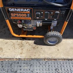 Generac 5500 Watt Generator Runs New Low Hours 
