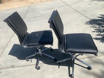 Black Leather Office Chairs with Chrome Base – Set of 2