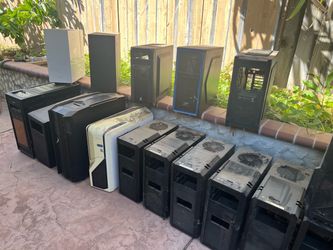 Lot 22X older computers case