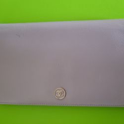 100% Authentic CHANEL Flap Wallet 