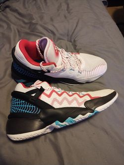 Spider Gwen Sneakers