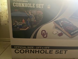 CORNHOLE SET