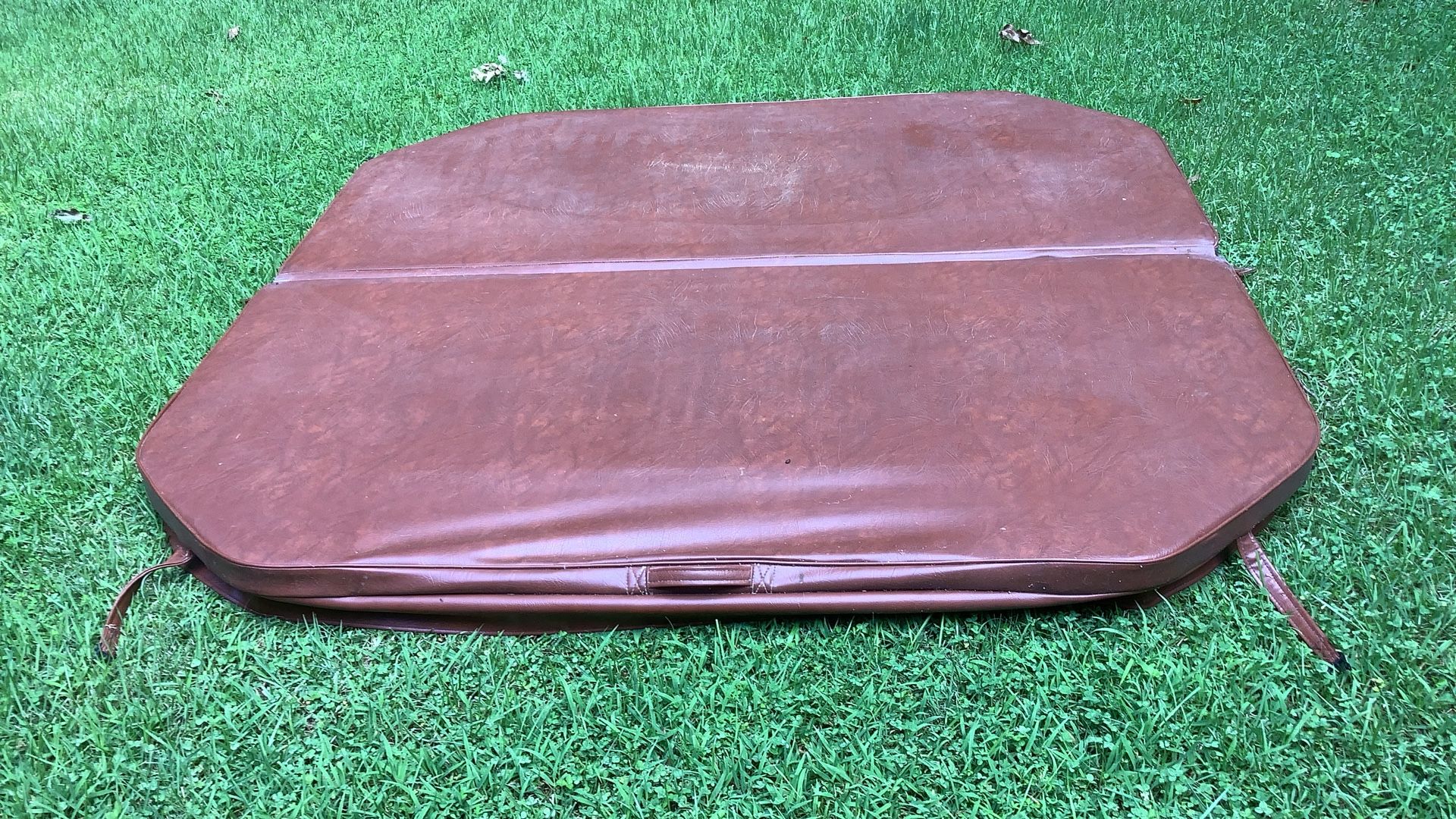 Hot Tub Cover With Butler