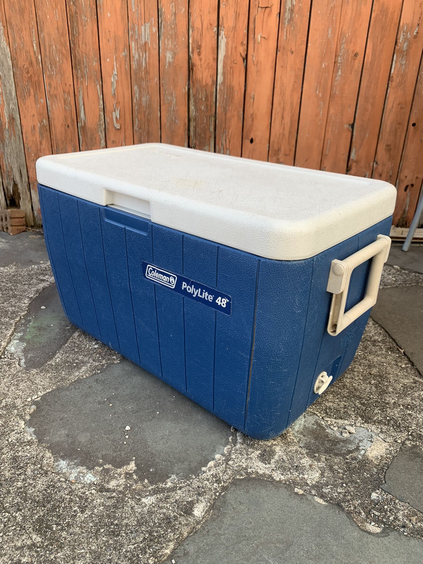 Coleman PolyLite 48 Cooler