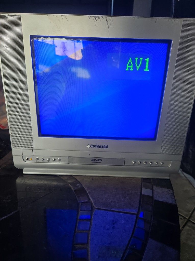 Polaroid 13" CRT TV RETRO GAMING With DVD