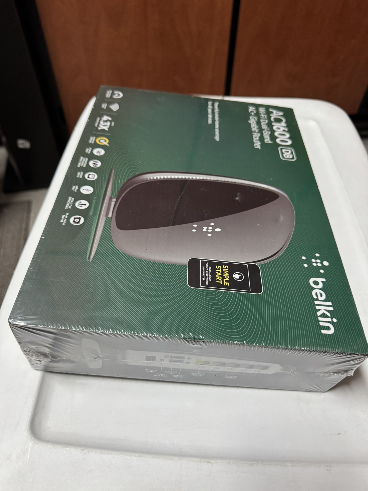 Belkin AC1600 DB Wi-Fi Dual-Band AC+ Gigabit Router ** NEW SEALED** RARE