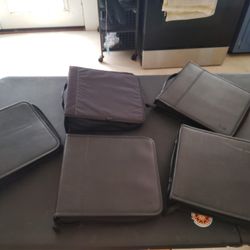 5 CD/DVD Carrying Cases