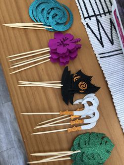 Moana Hawaiian party decorations for Sale in Downey, CA - OfferUp