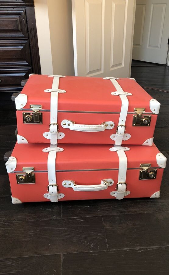 piece steamline luggage set