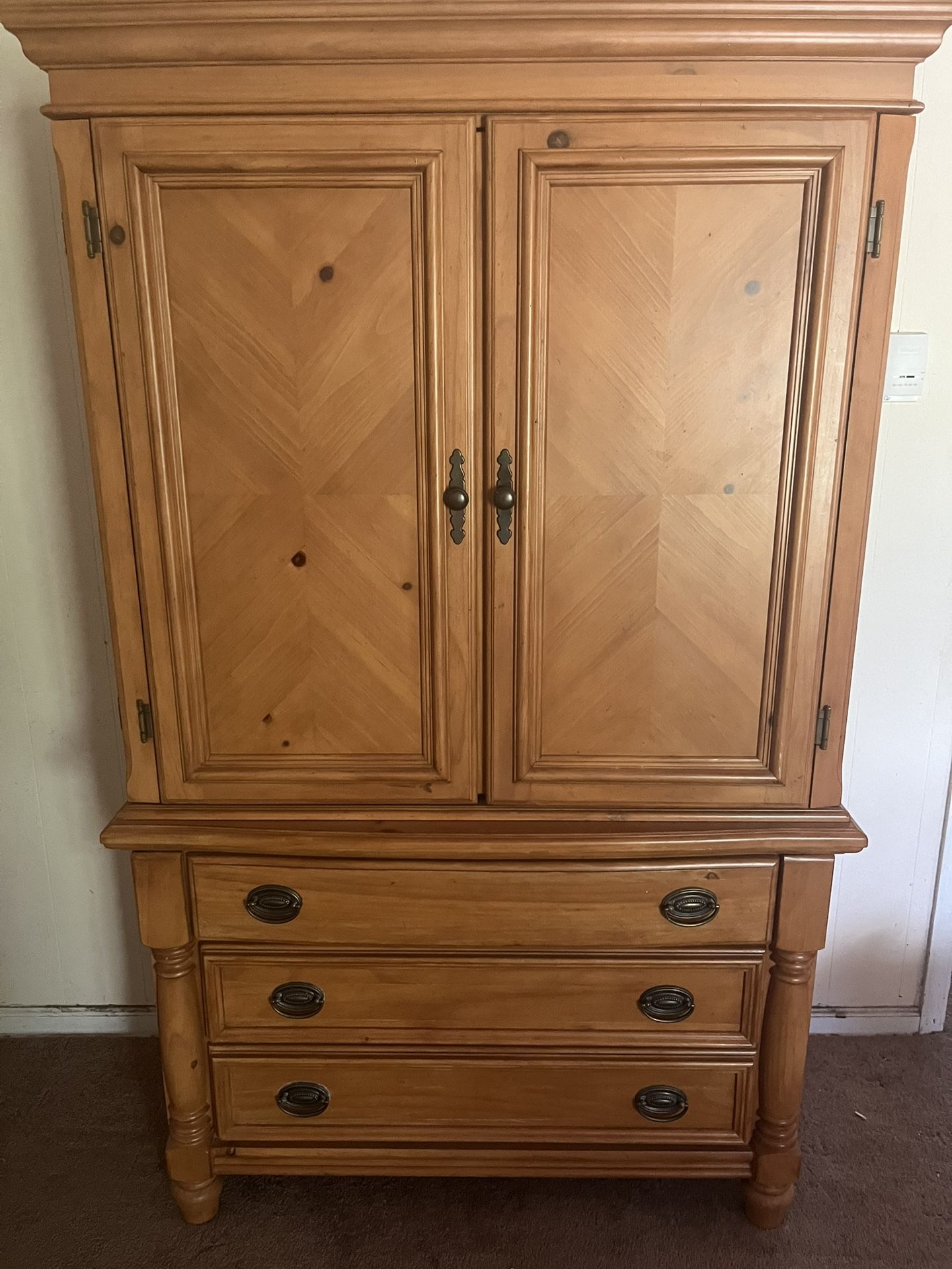 Antique Style Dressers