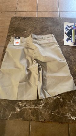 Men’s Dickies Khaki Shorts with Tags