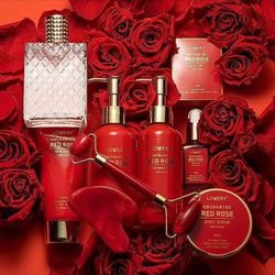 Gifts for Her, Spa Gifts for Women, Bath and Body Gift Basket  brand new in sealed package