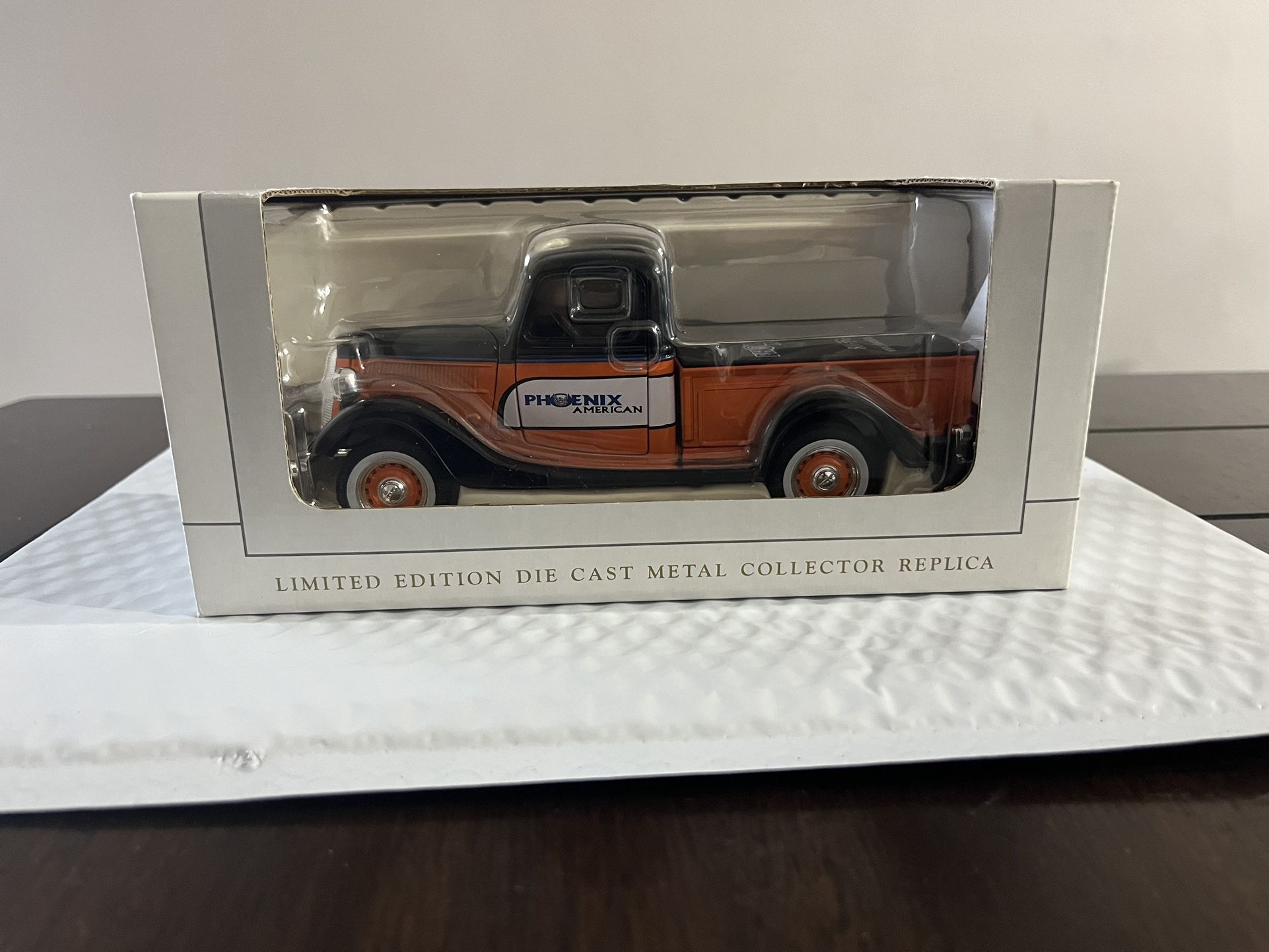 NEW Vintage SpecCast 1937 Ford PU Limited Edition Die-cast Collectors Replica.