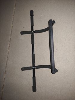 Iron gym pull up bar pullup