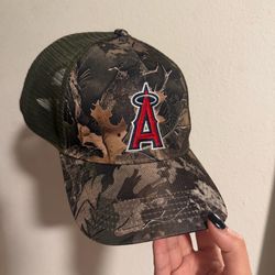 Camouflage angels baseball cap