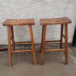 Free Bar Stools 