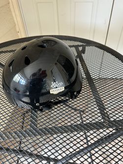 Bicycle Helmet $10’ OBO