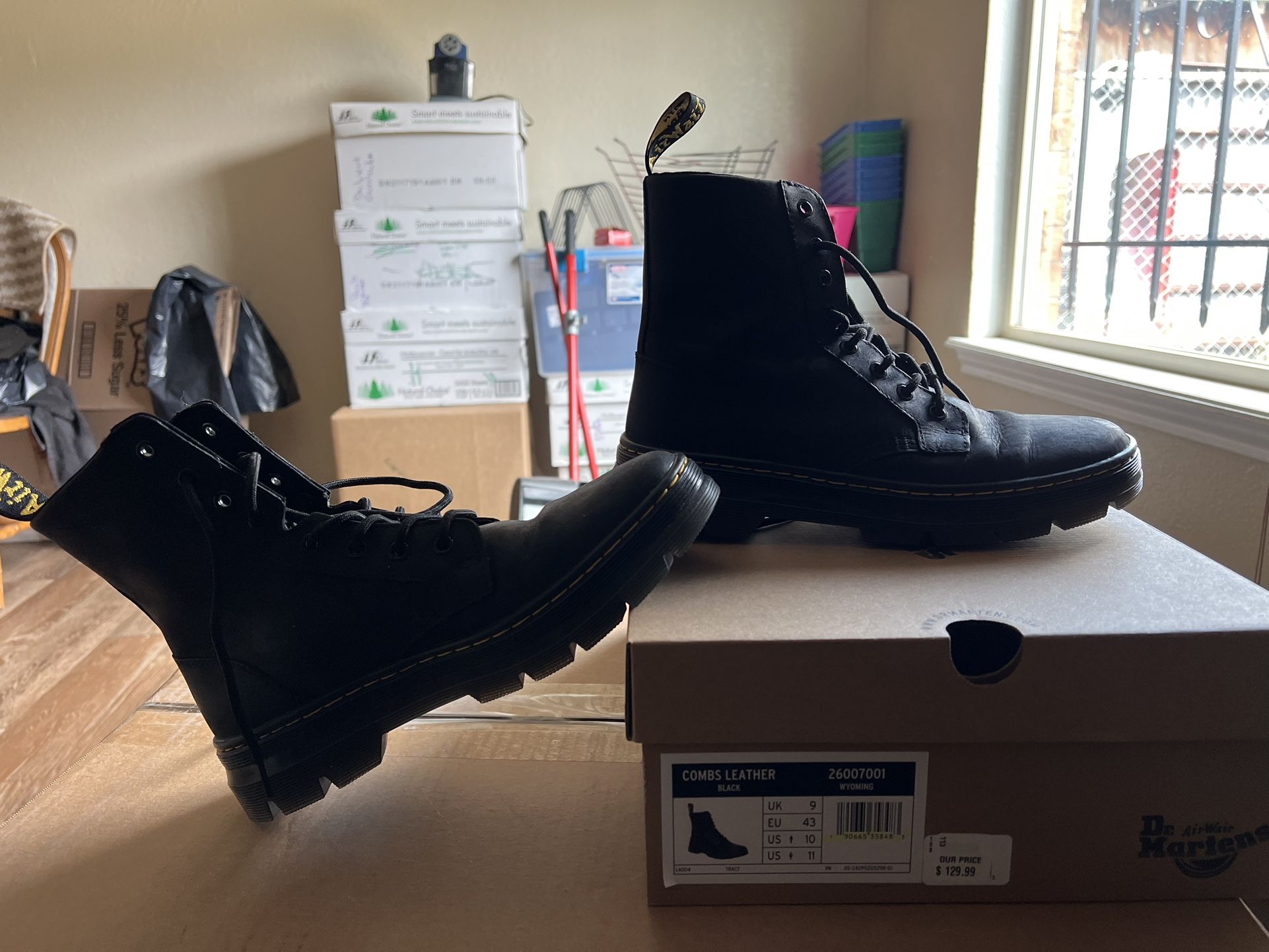 Like new size 11, Doc Martin men’s