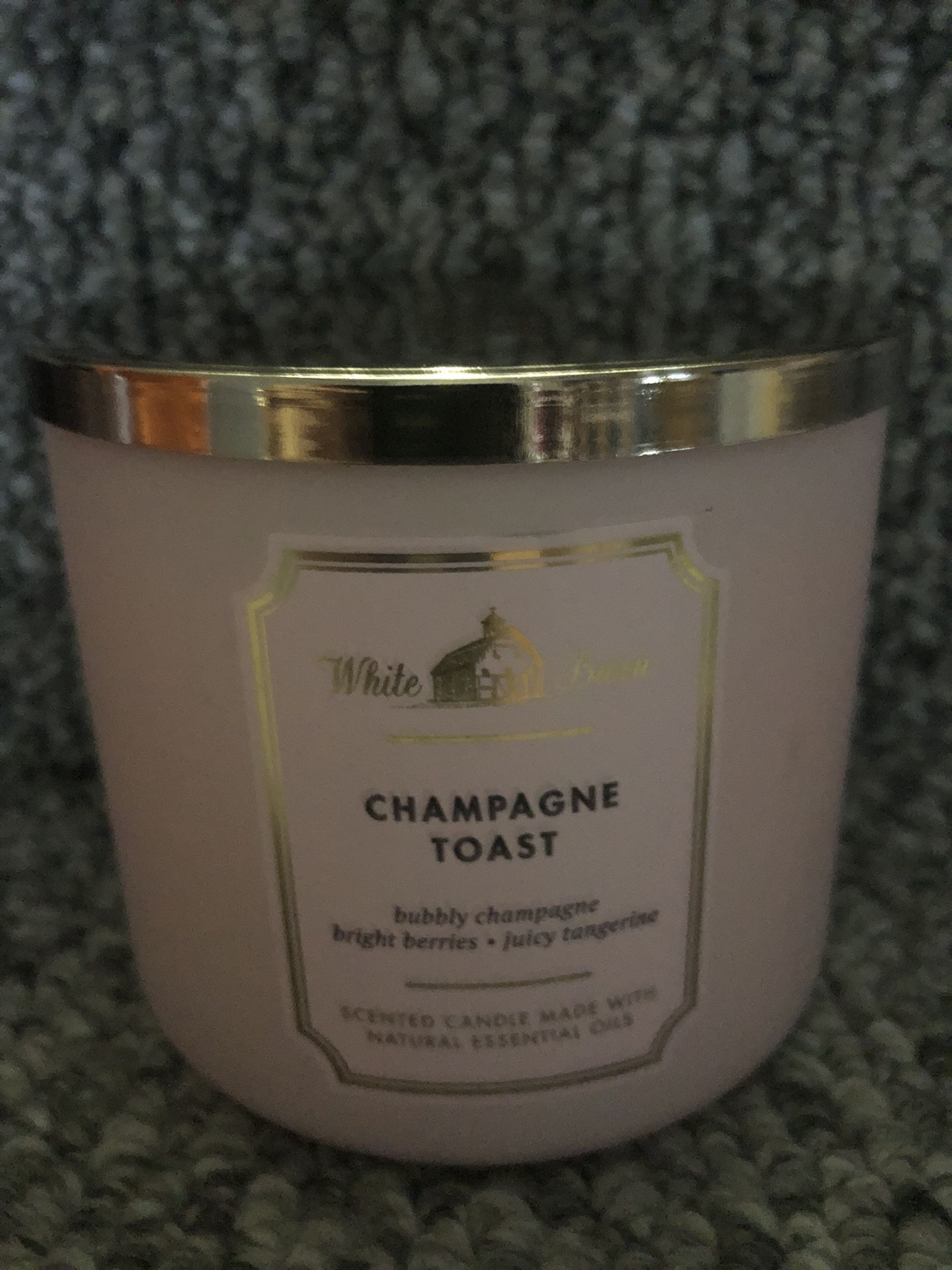 Bath & Body Work Candle Champagne Toast Brand New Great Gift! $14! Get By  1/11! for Sale in Huntingtn Sta, NY - OfferUp